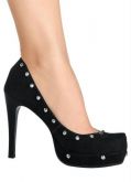 Sapato Scarpin com Spikes Preto