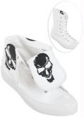 Tênis cano alto com estampa de caveiras  (Branco)